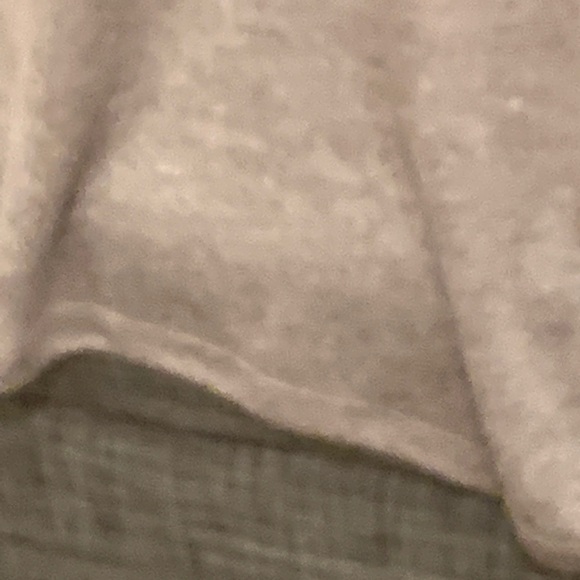 - Top That can be layered have buttons down sides - Picture 6 of 14